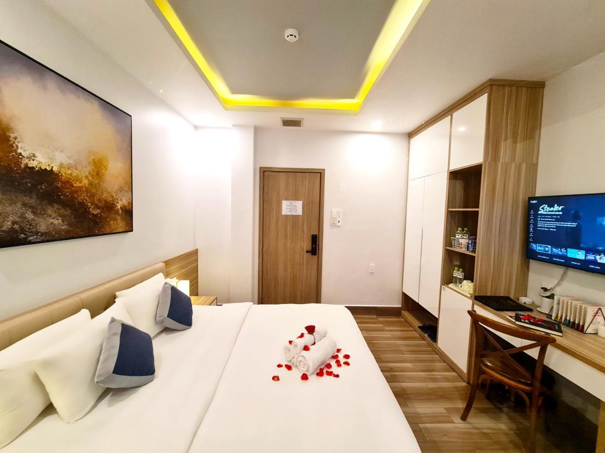 Dong Hai Hotel _ Rạch Gia Exteriör bild