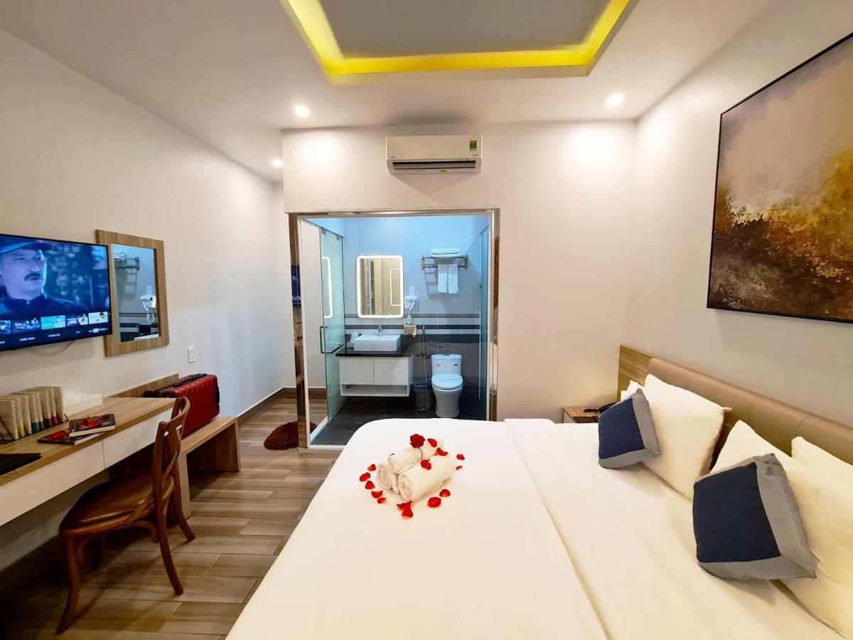 Dong Hai Hotel _ Rạch Gia Exteriör bild